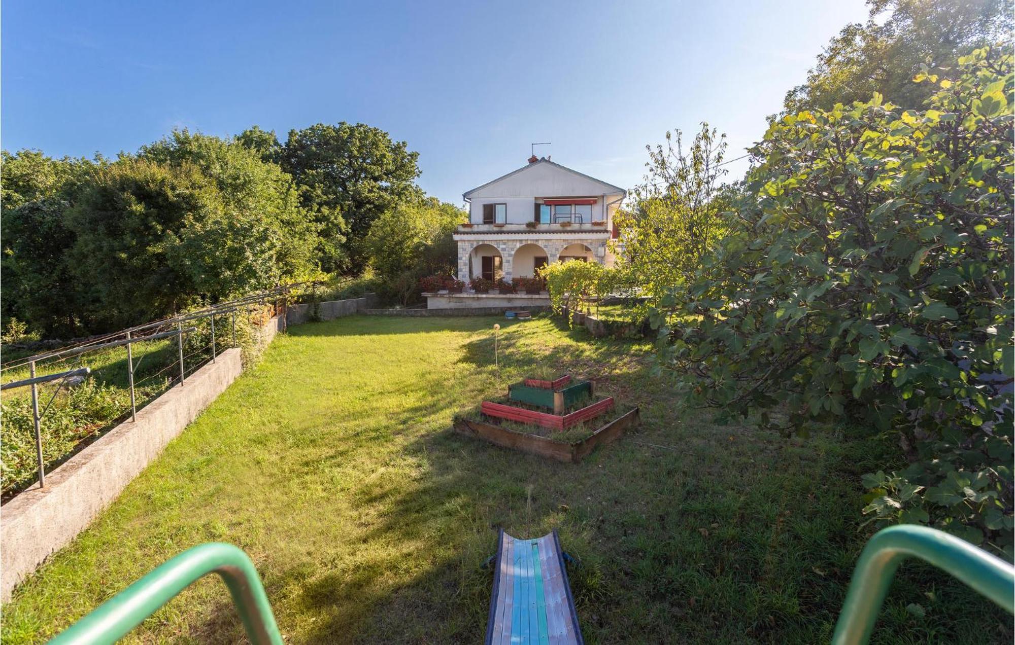 Beautiful Apartment In Malinska With Wifi Zewnętrze zdjęcie
